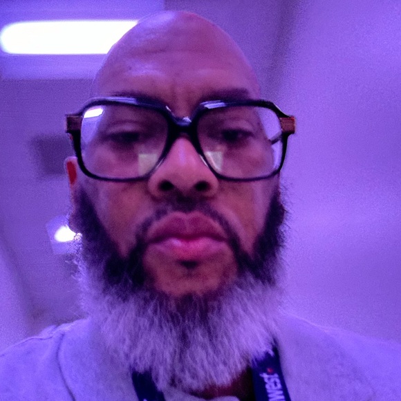 Meet your Posher, Jerry - Picture 2 of 2